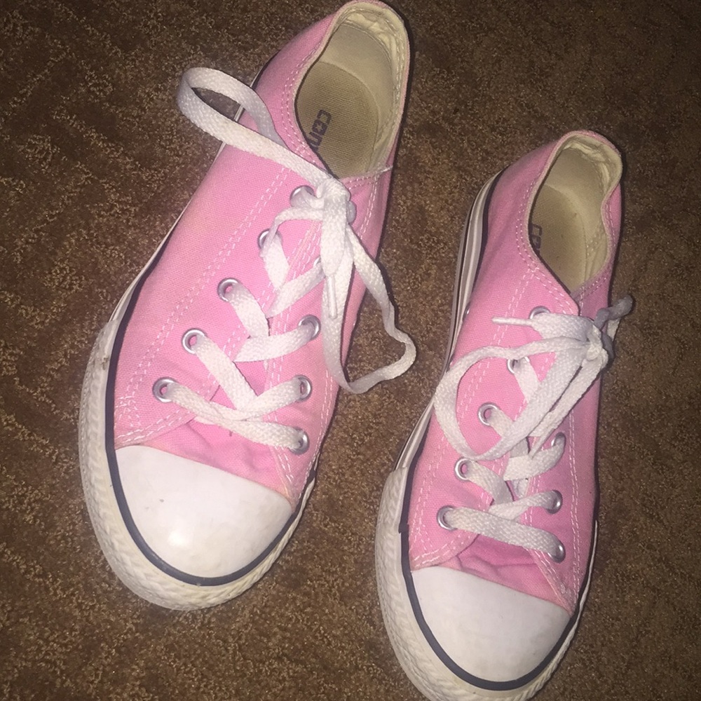 Pink converse size 3